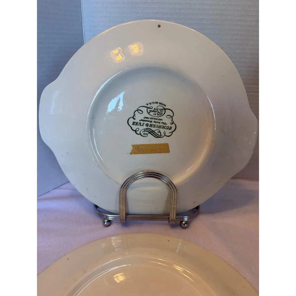 Royal China Currier & Ives 